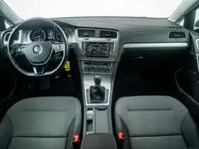 Volkswagen Golf (2017) thumbnail 6
