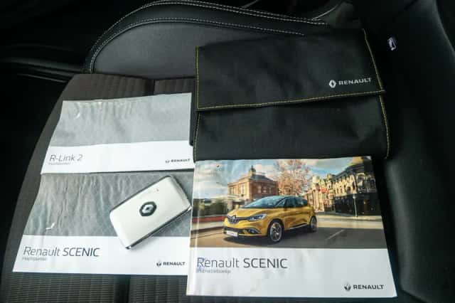 Renault Scénic (2017) thumbnail 36