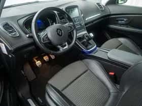 Renault Scénic (2017) thumbnail 8