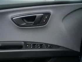 SEAT Leon (2019) thumbnail 33