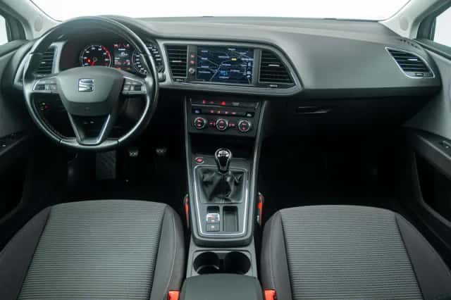 SEAT Leon (2019) thumbnail 6