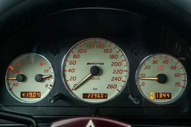 Mercedes-Benz ML-Klasse (2003) thumbnail 29