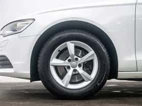 Audi A6 (2012) thumbnail 17