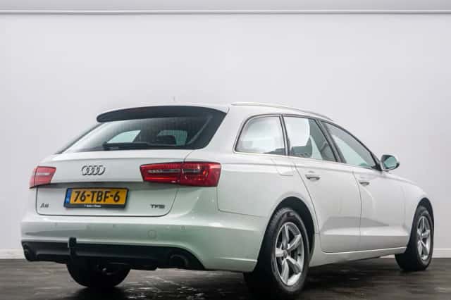 Audi A6 (2012) thumbnail 4