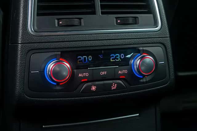 Audi A6 (2012) thumbnail 33