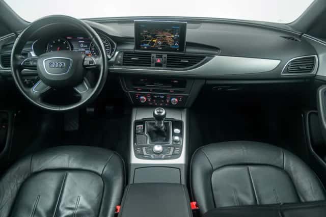 Audi A6 (2012) thumbnail 6