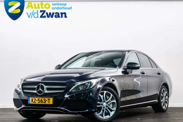 Mercedes-Benz C-Klasse (2016) thumbnail 2