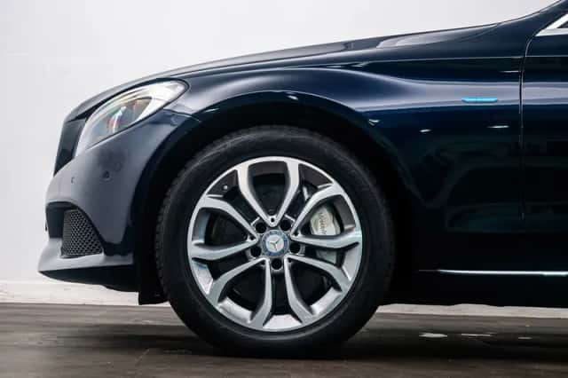 Mercedes-Benz C-Klasse (2016) thumbnail 17