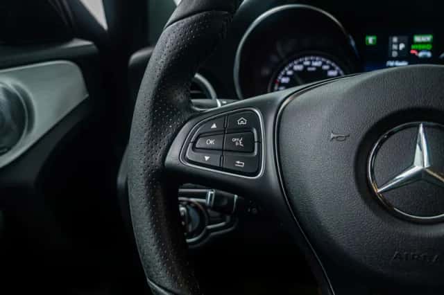 Mercedes-Benz C-Klasse (2016) thumbnail 32