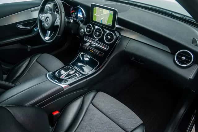 Mercedes-Benz C-Klasse (2016) thumbnail 9