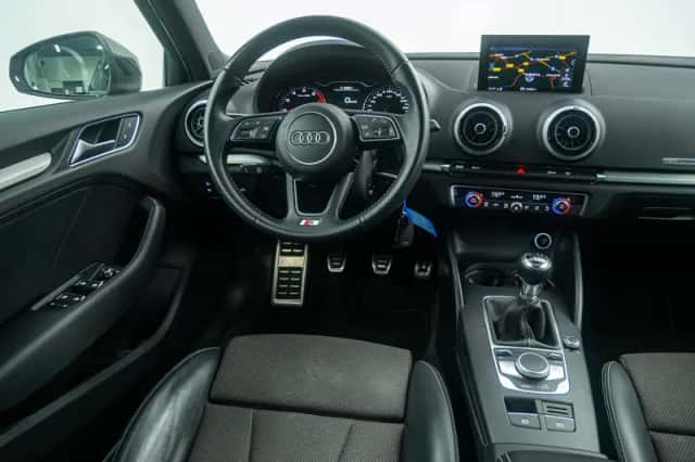 Audi A3 (2018) thumbnail 19