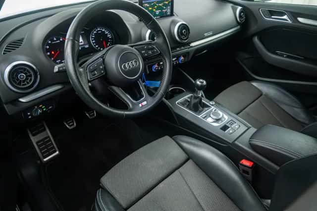 Audi A3 (2018) thumbnail 8