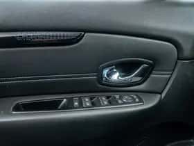 Renault Scénic (2012) thumbnail 31