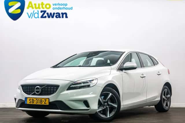 Volvo V40 (2018) thumbnail 1