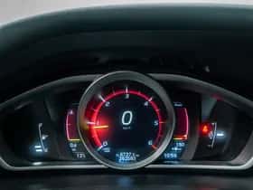 Volvo V40 (2018) thumbnail 32