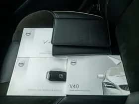 Volvo V40 (2018) thumbnail 33