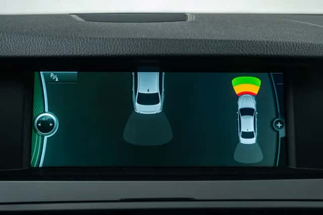 BMW 5-Serie (2012) thumbnail 22