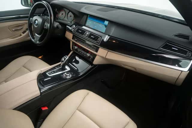 BMW 5-Serie (2012) thumbnail 9