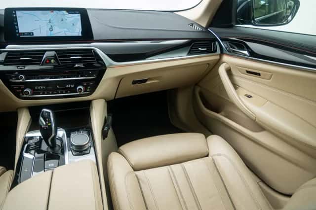 BMW 5-Serie (2017) thumbnail 21