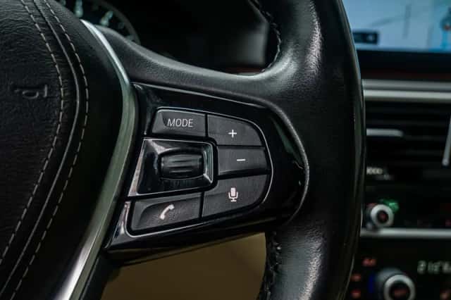 BMW 5-Serie (2017) thumbnail 32