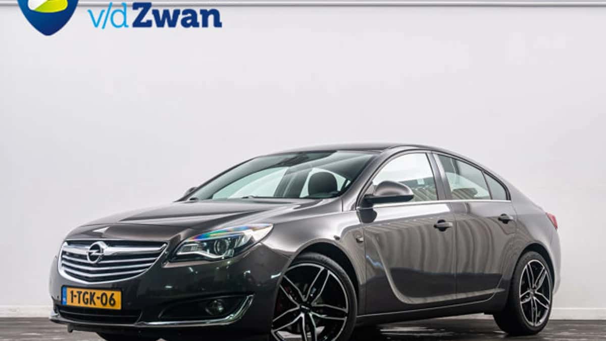 Opel Insignia (2014) — foto 1