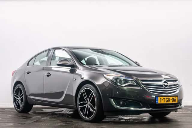 Opel Insignia (2014) thumbnail 3
