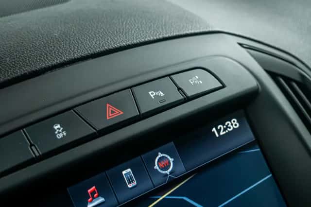 Opel Insignia (2014) thumbnail 25