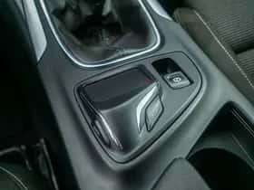 Opel Insignia (2014) thumbnail 26