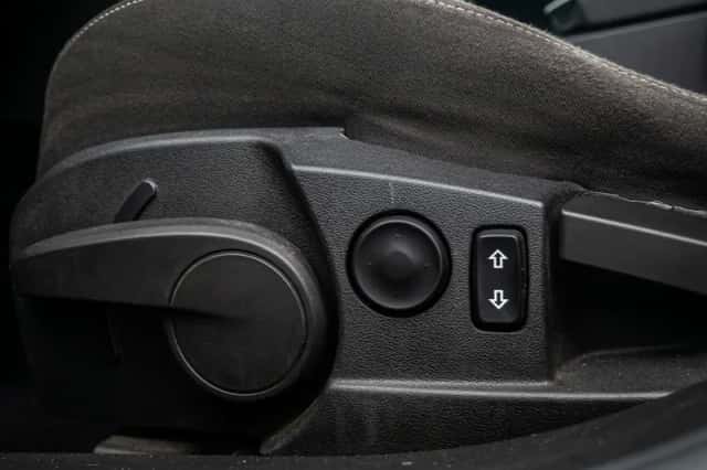Opel Insignia (2014) thumbnail 29