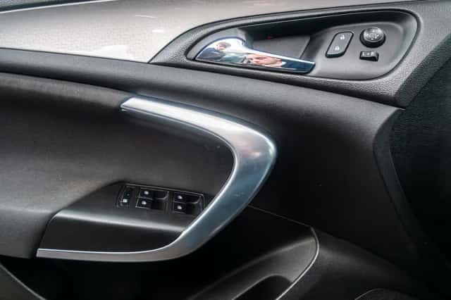 Opel Insignia (2014) thumbnail 30