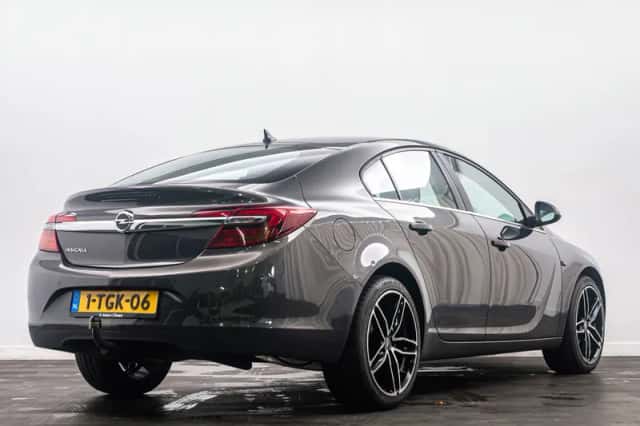 Opel Insignia (2014) thumbnail 4