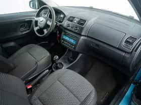 Škoda Roomster (2012) thumbnail 9