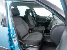 Škoda Roomster (2012) thumbnail 10