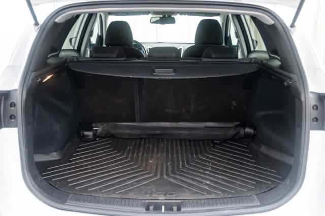 Hyundai i30 (2015) thumbnail 13