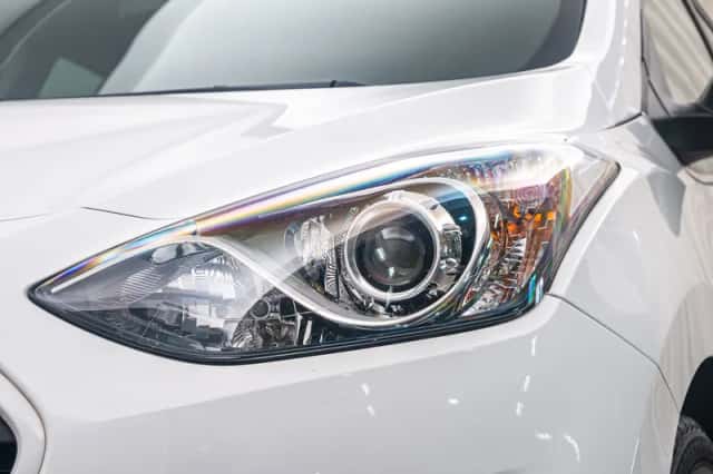Hyundai i30 (2015) thumbnail 17