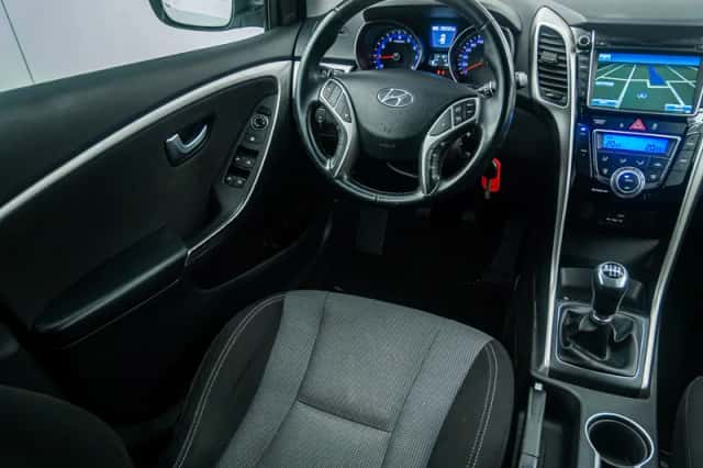 Hyundai i30 (2015) thumbnail 19