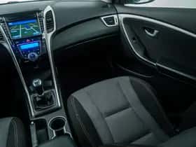 Hyundai i30 (2015) thumbnail 20