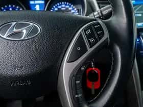 Hyundai i30 (2015) thumbnail 28