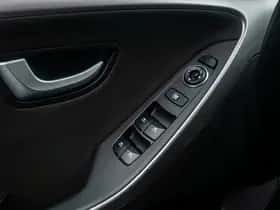 Hyundai i30 (2015) thumbnail 29