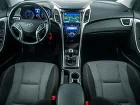 Hyundai i30 (2015) thumbnail 6