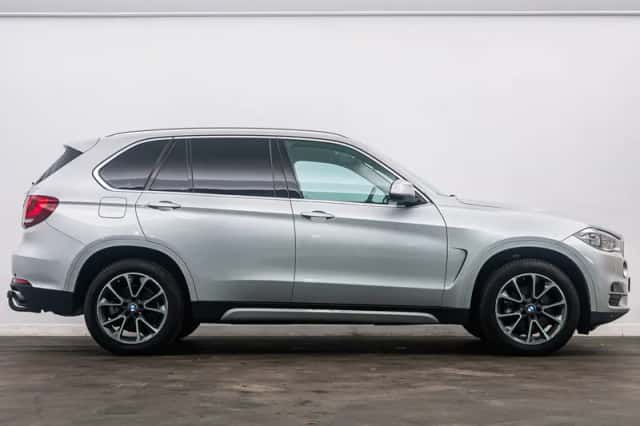 BMW X5 (2016) thumbnail 16