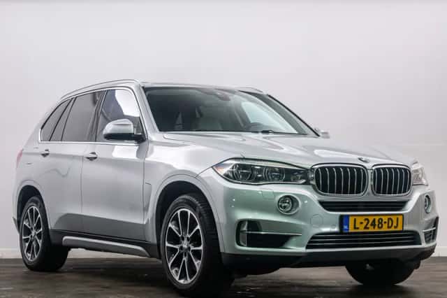 BMW X5 (2016) thumbnail 3