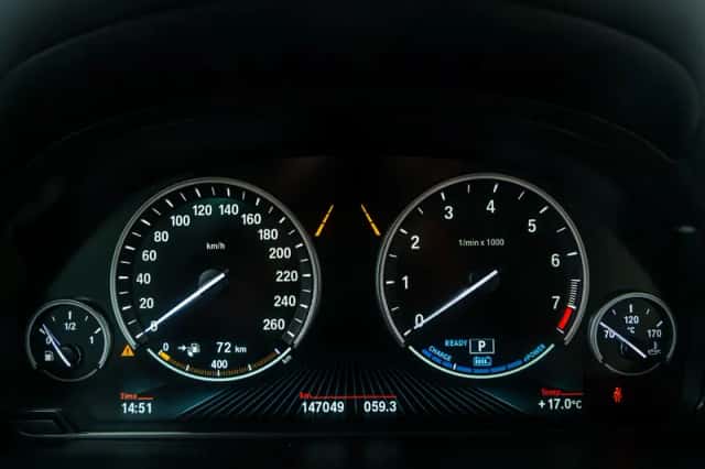 BMW X5 (2016) thumbnail 35