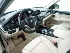 BMW X5 (2016) thumbnail 8