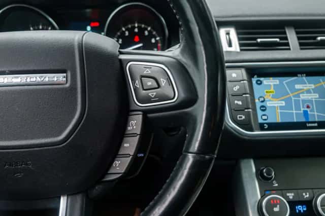 Land Rover Range Rover Evoque (2016) thumbnail 33