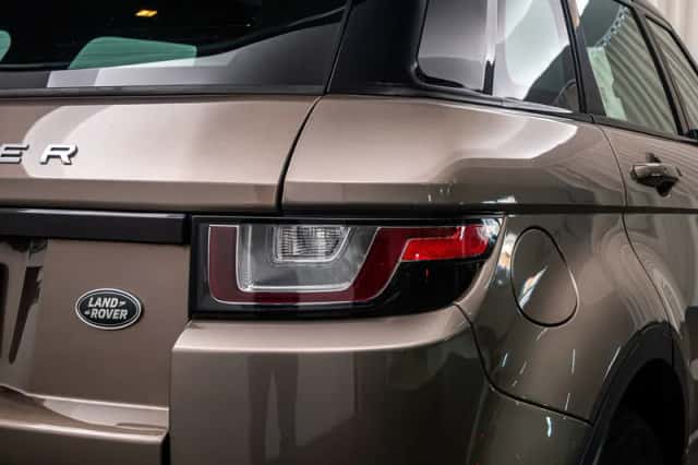 Land Rover Range Rover Evoque (2016) thumbnail 40