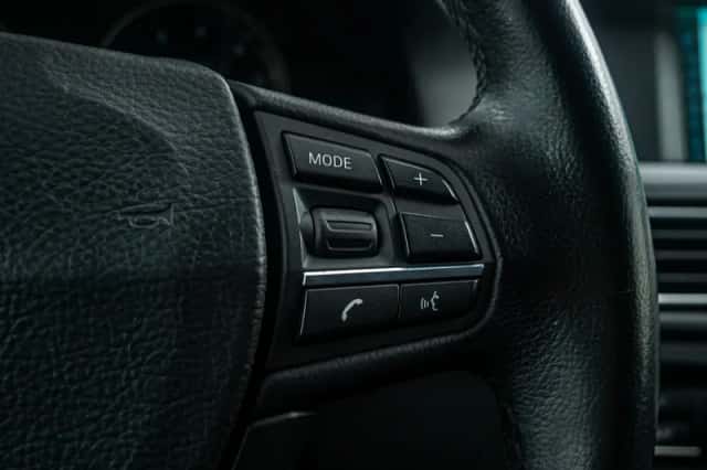 BMW 5-Serie (2012) thumbnail 29