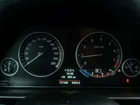 BMW 5-Serie (2012) thumbnail 30