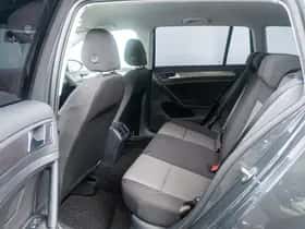 Volkswagen Golf (2014) thumbnail 12