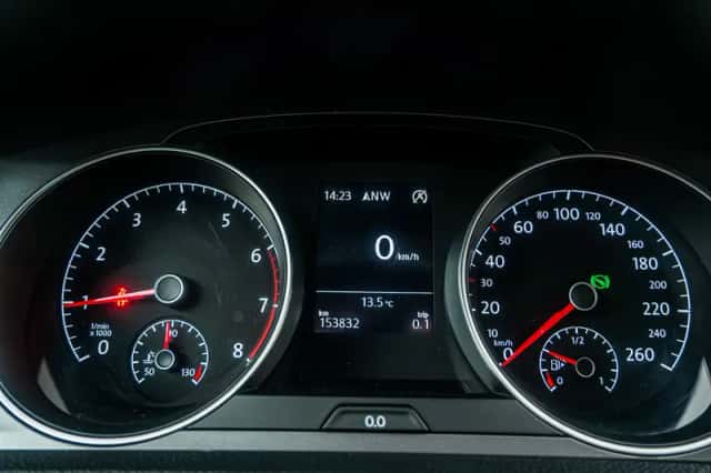 Volkswagen Golf (2014) thumbnail 26